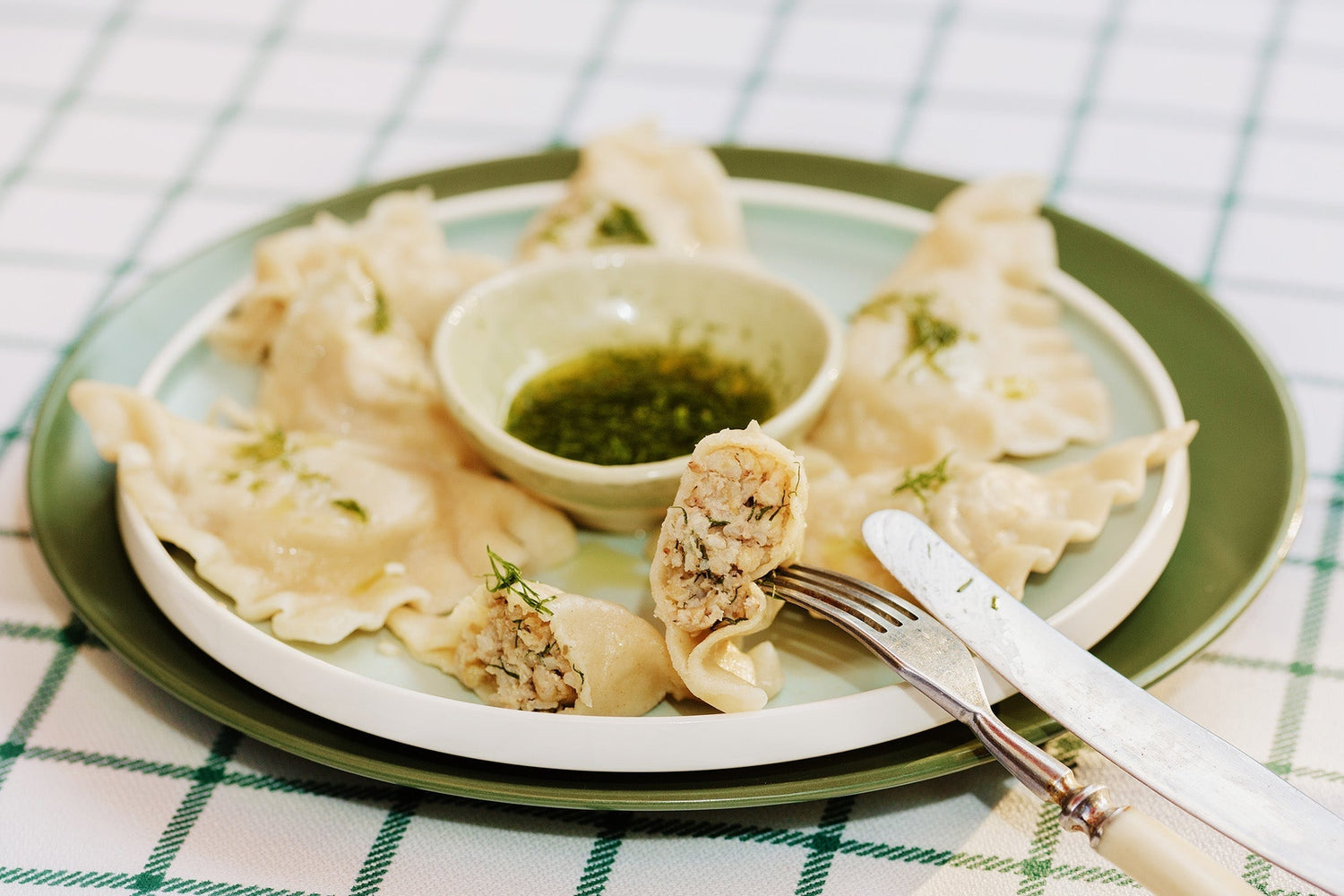 Pierogi z kaszą gryczaną i Toczonym grzybowym