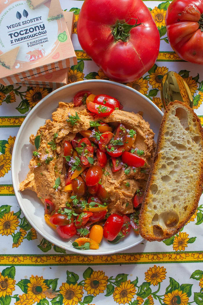Ubijany pomidorowy Toczony ze świeżymi pomidorkami i ziołami 📋 PRZEPIS: WEGAN NERD