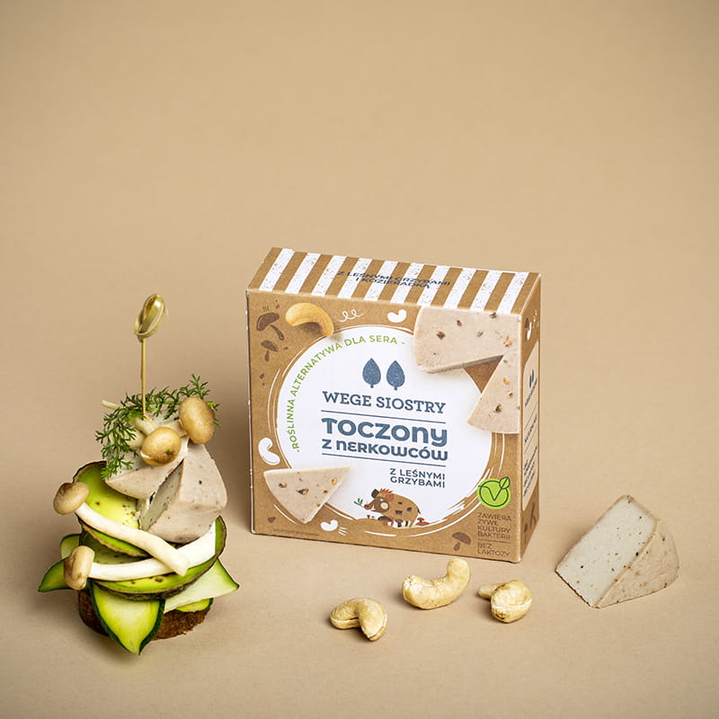 Toczony z nerkowców z leśnymi grzybami i kozieradką 140g